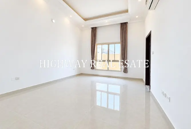 151896676 - Property Image 3