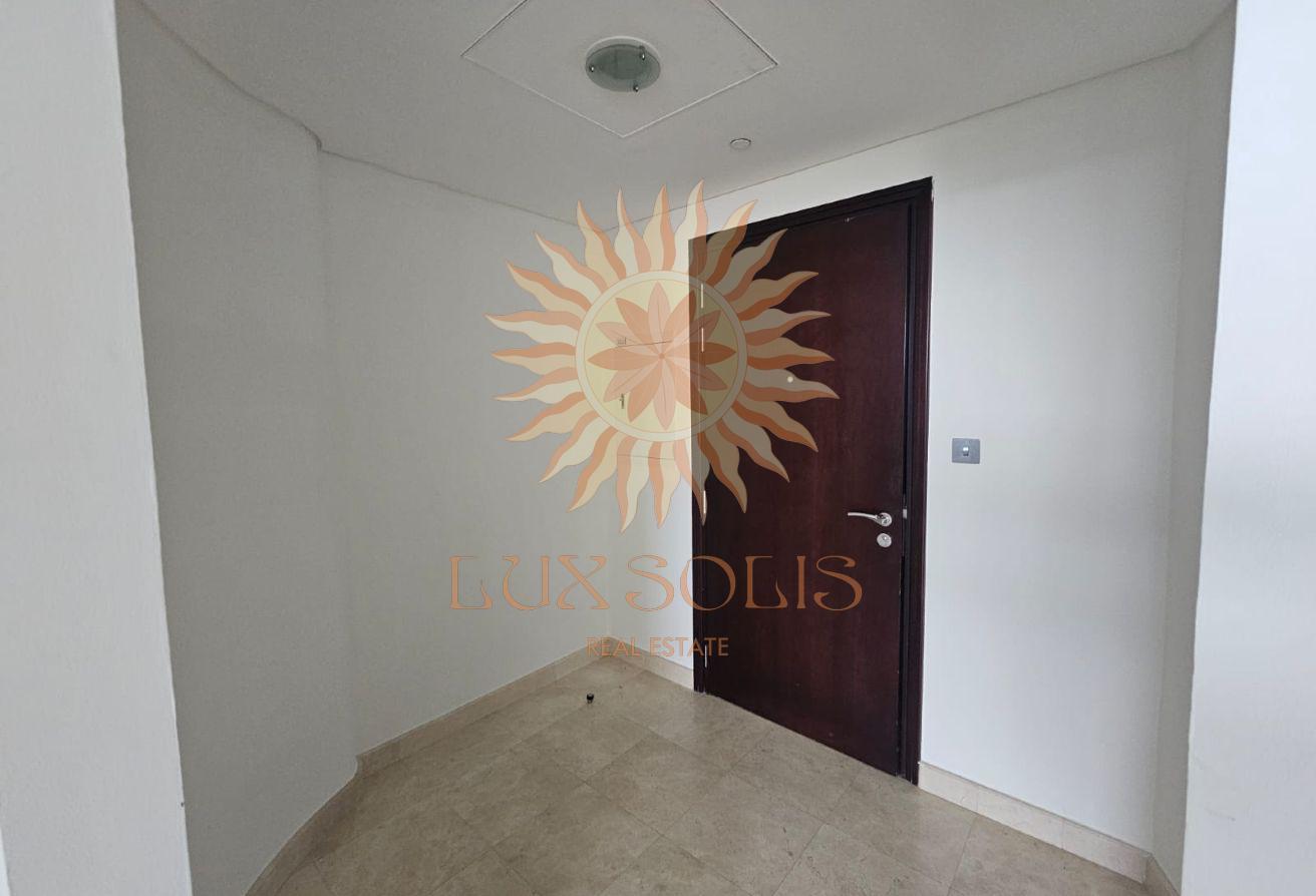 BRAND NEW INTERIOR | CITY VIEW | FURNISHED photo 19