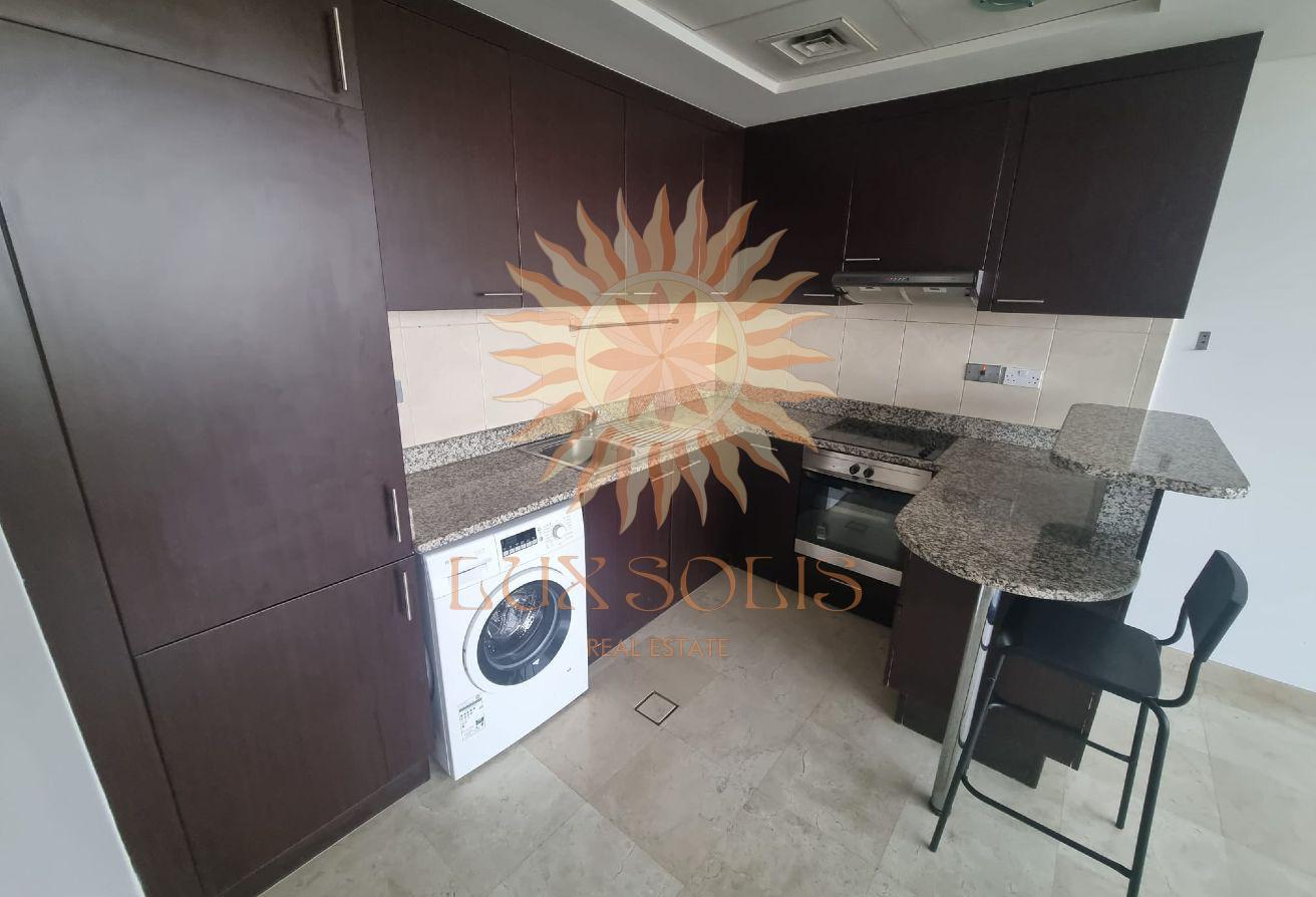 BRAND NEW INTERIOR | CITY VIEW | FURNISHED photo 9