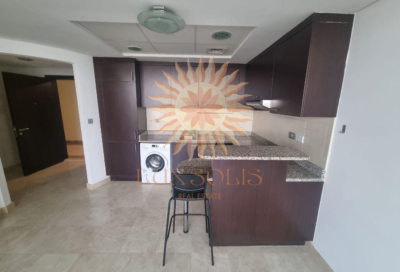BRAND NEW INTERIOR | CITY VIEW | FURNISHED photo 10