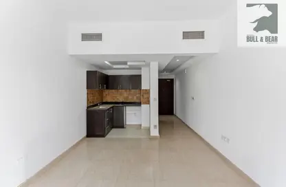 Apartment - 1 Bathroom for rent in Hanover Square - District 10 - Jumeirah Village Circle - Dubai