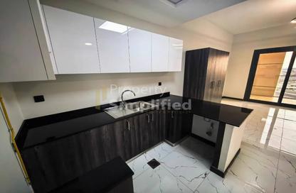 Apartment - Studio - 1 Bathroom for sale in Rukan Tower A - Rukan Tower - Rukan - Dubai