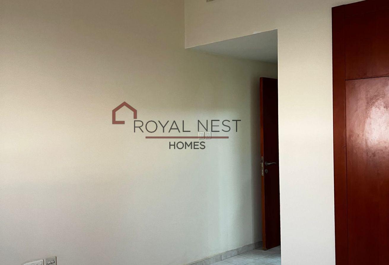 Road View | Ready To Move | Family Building photo 7