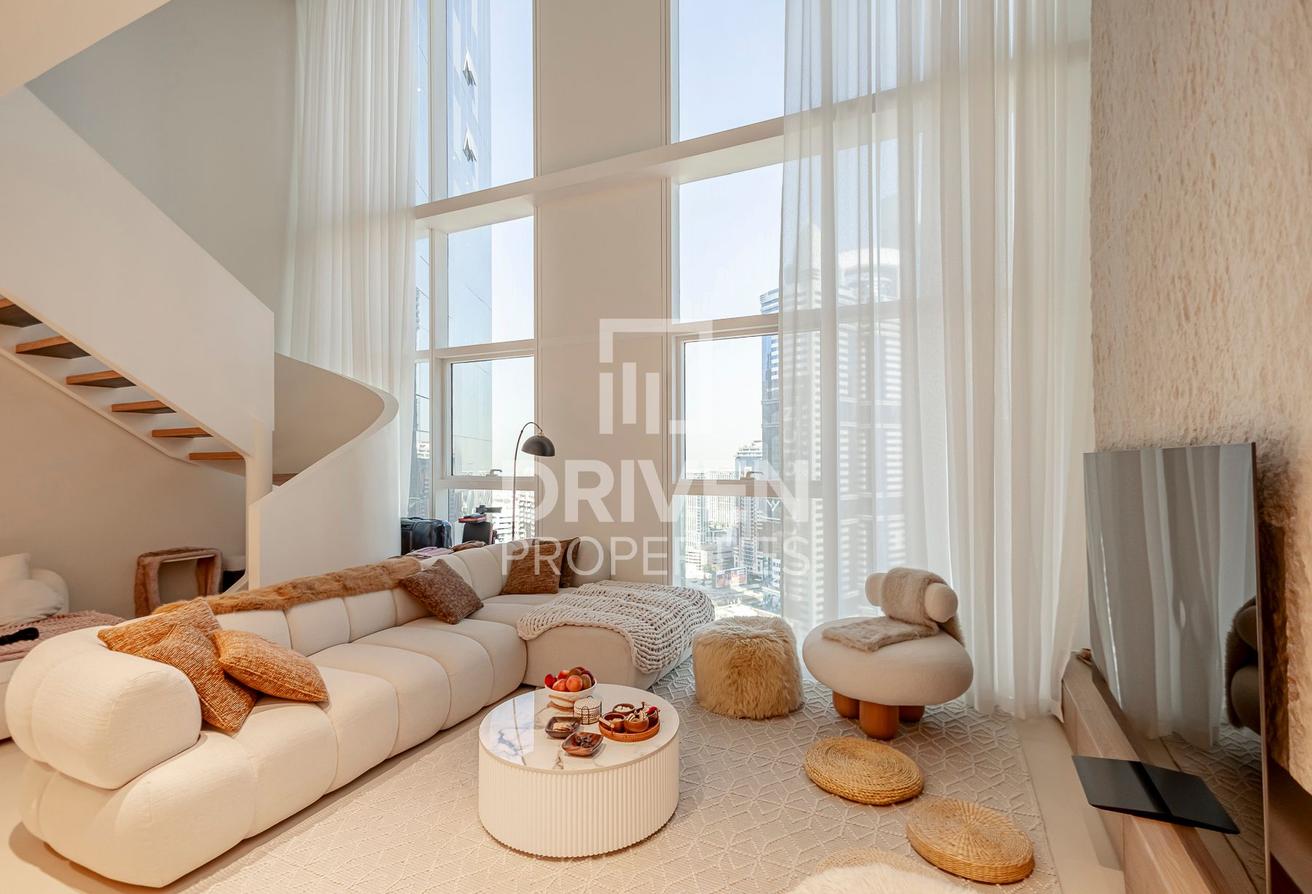 Modern Living | Spacious Layout | Prime Location photo 3