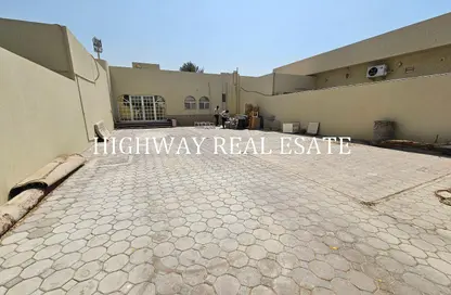 فيلا - 6 غرف نوم - 5 حمامات للايجار في دسمان - حلوان - الشارقة