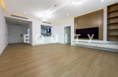Apartment - 1 Bedroom - 2 Bathrooms for sale in 29 Burj Boulevard Tower 2 - 29 Burj Boulevard - Downtown Dubai - Dubai Apartment - 1 Bedroom - 2 Bathrooms for sale in 29 Burj Boulevard Tower 2 - 29 Burj Boulevard - Downtown Dubai - Dubai