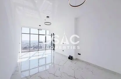 Apartment - 2 Bedrooms - 3 Bathrooms for rent in Royal Regency - Business Bay - Dubai