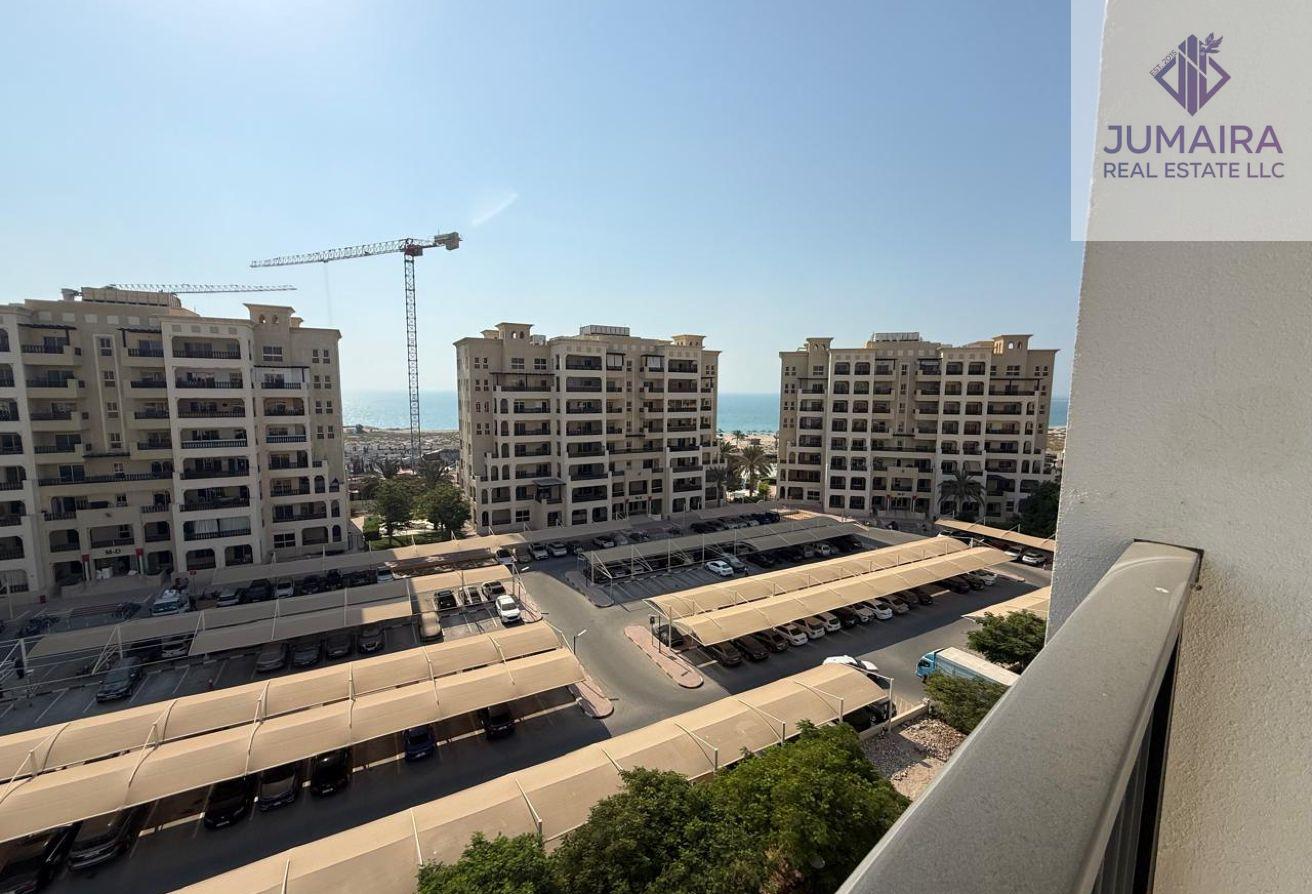 Brand New I Bright Studio I High Floor