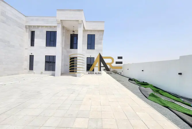 132493787 - Property Image 3
