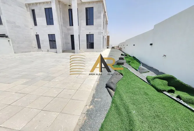 132493787 - Property Image 2