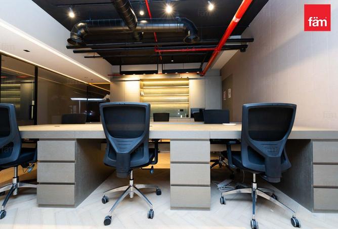 74241213 - Property Main Image