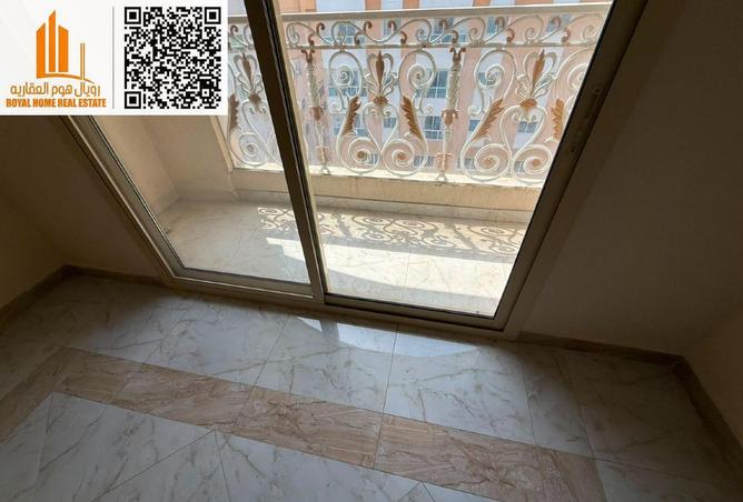 121547412 - Property Image 2