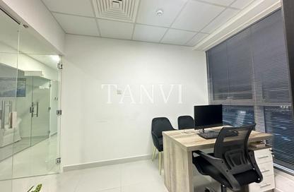 Office Space - Studio - 1 Bathroom for rent in Aspin Tower - Sheikh Zayed Road - Dubai