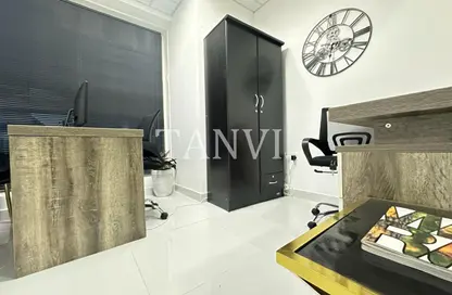 Office Space - Studio - 1 Bathroom for rent in Aspin Tower - Sheikh Zayed Road - Dubai