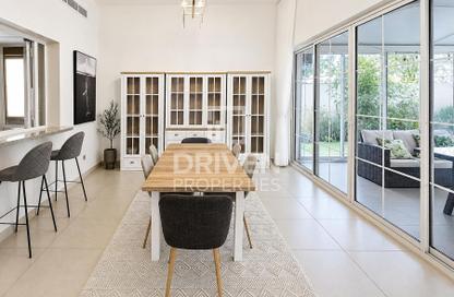 Villa - 4 Bedrooms - 5 Bathrooms for rent in Nad Al Sheba Villas - Nad Al Sheba 3 - Nad Al Sheba - Dubai