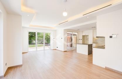 Villa - 3 Bedrooms - 3 Bathrooms for rent in Springs 12 - The Springs - Dubai