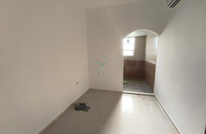 Villa - 3 Bedrooms - 6 Bathrooms for rent in Shaab Al Askar - Zakher - Al Ain