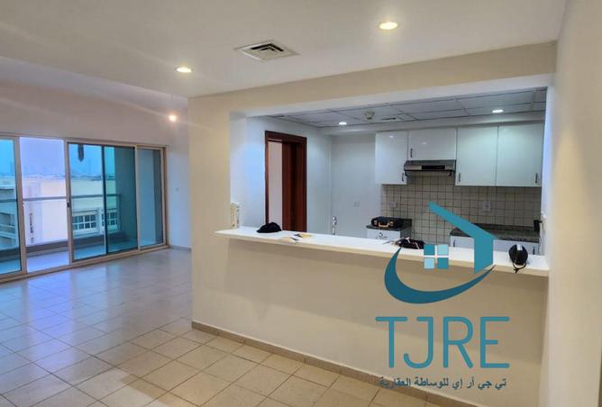 77395154 - Property Image 2