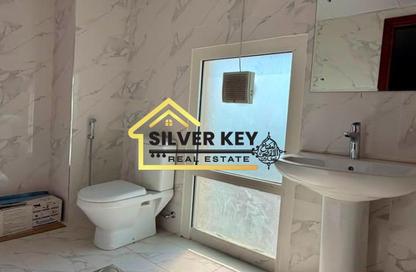 Villa - 4 Bedrooms - 5 Bathrooms for rent in Al Riffa - Ras Al Khaimah