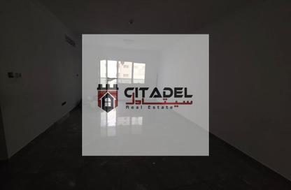 Apartment - 1 - 2 for rent in Al Majaz 2 - Al Majaz - Sharjah