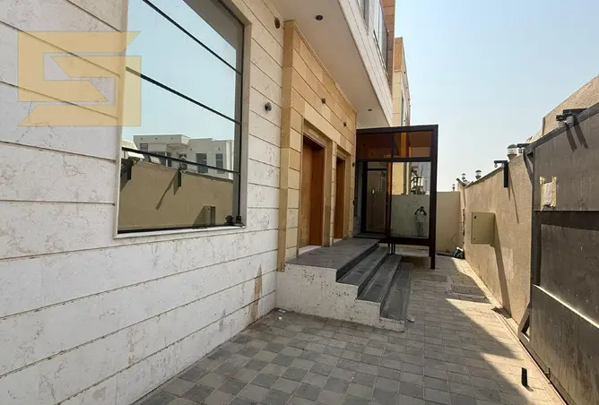 145505617 - Property Image 2