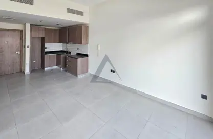 شقة - غرفة نوم - 2 حمامات للايجار في برج ريزيدنس 3 - ارجان - دبي