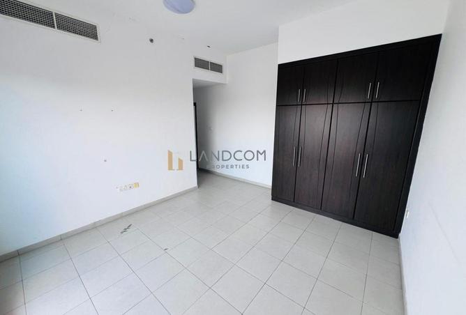 72320661 - Property Image 2