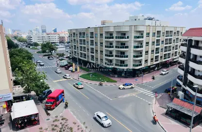 Apartment - 1 Bedroom - 2 Bathrooms for rent in Al Karama - Dubai