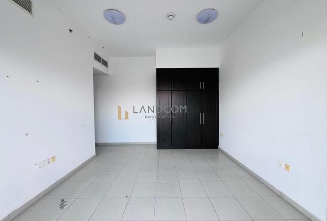 72320661 - Property Image 3