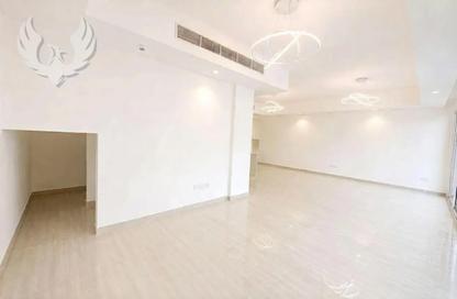 Townhouse - 4 - 5 for rent in Intima Villas - Victory Heights - Dubai Sports City - Dubai