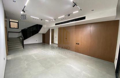 Villa - 5 - 7 for sale in Kabbali Hills - Al Helio 2 - Al Helio - Ajman