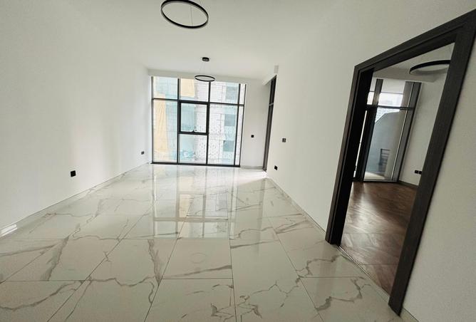 83649075 - Property Main Image