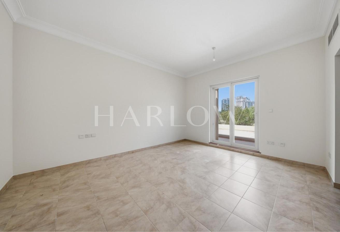 Stunning Golf Views | Huge Pool and Plot photo 14