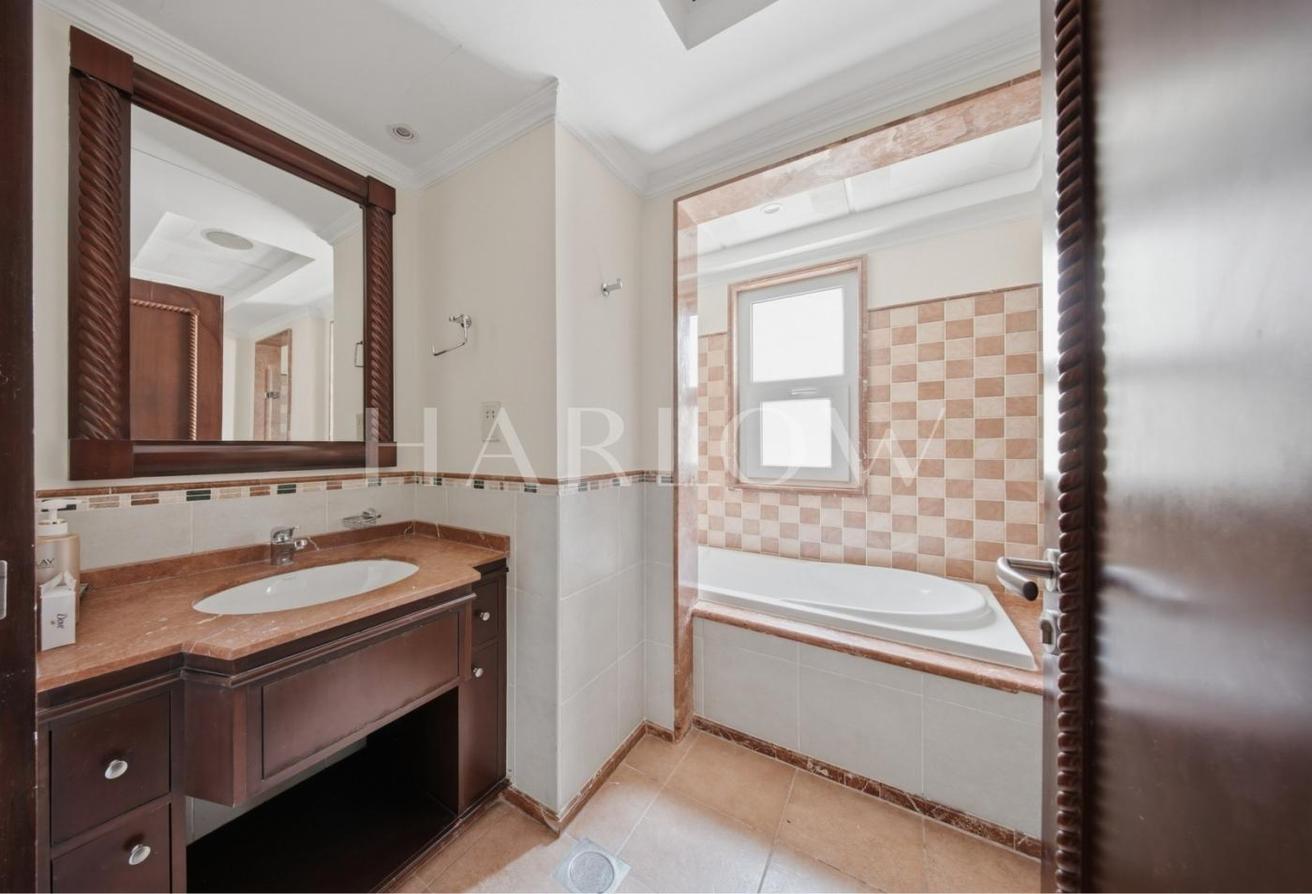 Stunning Golf Views | Huge Pool and Plot photo 16