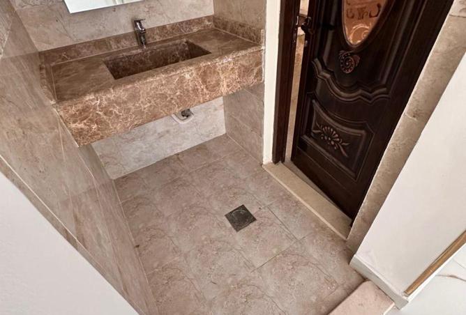 104191475 - Property Image 3