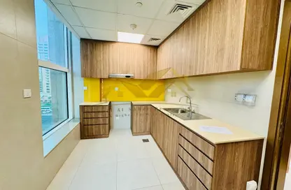 Apartment - 1 Bedroom - 2 Bathrooms for rent in DXB Tower - Sheikh Zayed Road - Dubai
