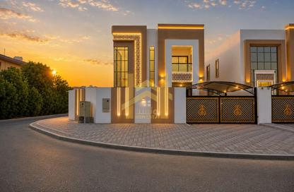 Villa - 5 Bedrooms - 7 Bathrooms for sale in Al Mowaihat 3 - Al Mowaihat - Ajman