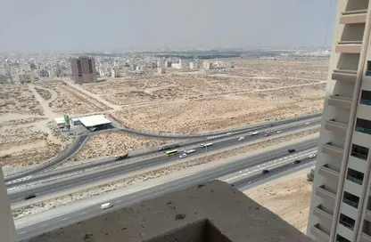 Apartment - 1 Bedroom - 2 Bathrooms for rent in Lilies Tower - Emirates City - Ajman