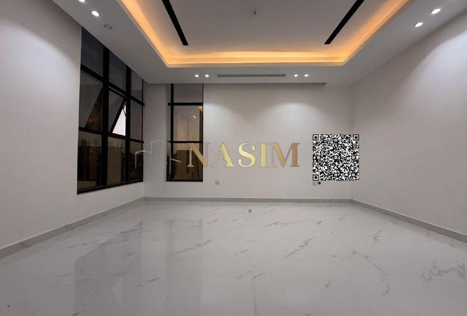 16229200 - Property Image 3