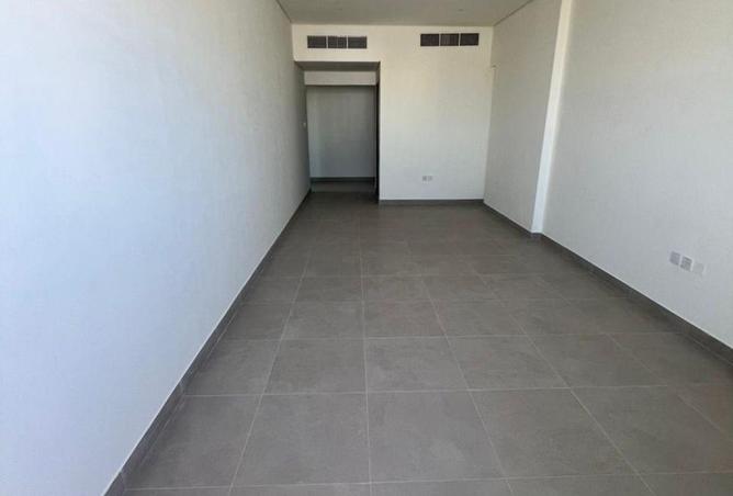 64038040 - Property Image 3