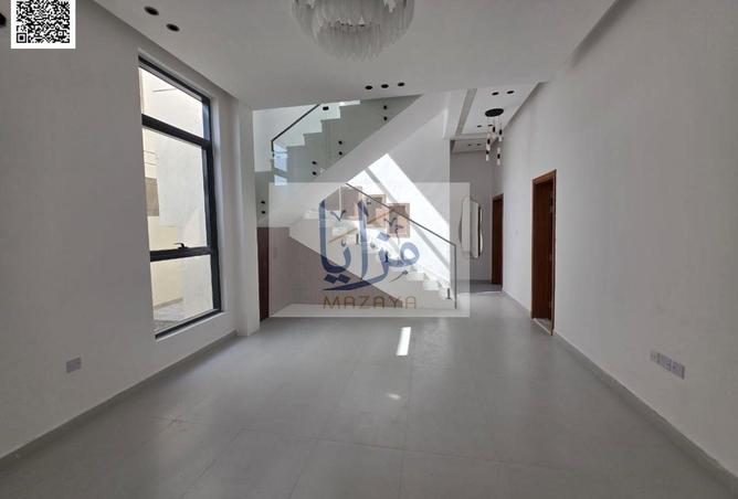 53573468 - صورة العقار 3