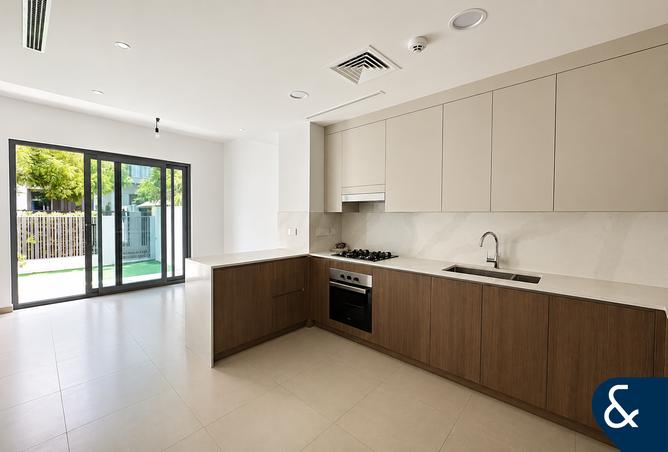 141895874 - Property Image 3