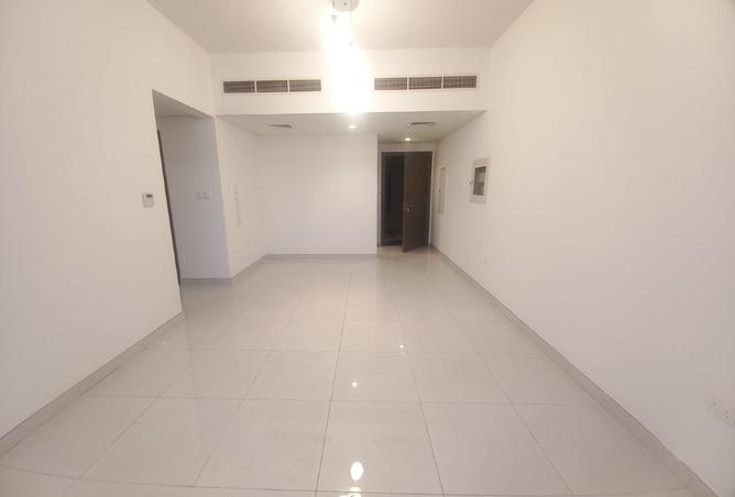 126584038 - Property Image 2