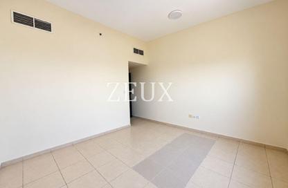 Apartment - 1 - 2 for rent in Silicon Gates 1 - Silicon Gates - Dubai Silicon Oasis - Dubai Apartment - 1 - 2 for rent in Silicon Gates 1 - Silicon Gates - Dubai Silicon Oasis - Dubai