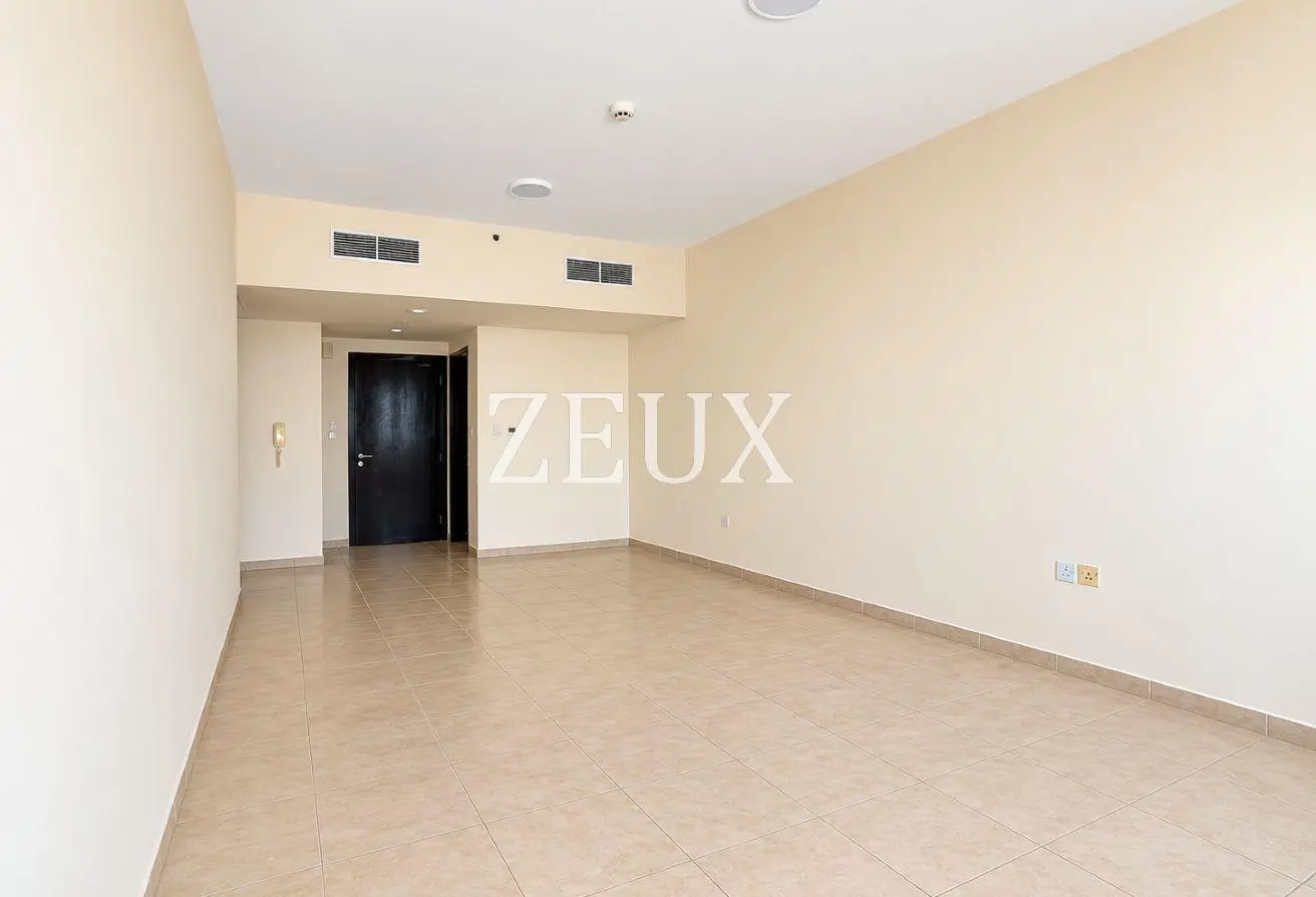 165573405 - Property Main Image
