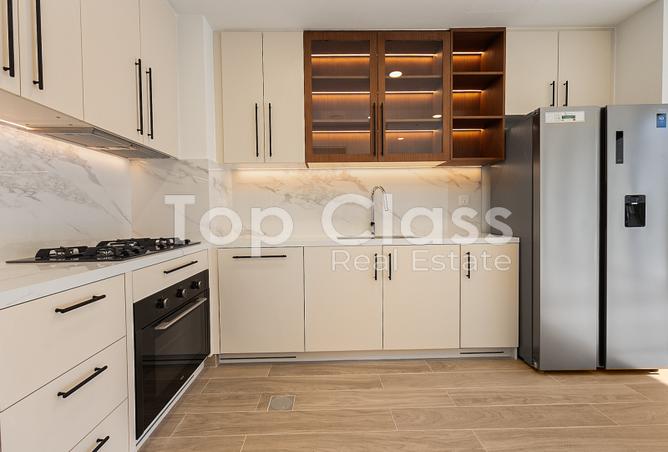 85732301 - Property Image 2