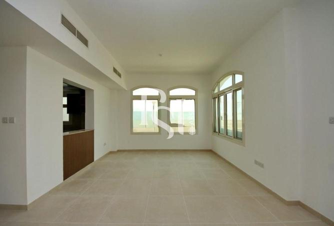 70694426 - Property Image 3