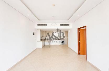 Apartment - 1 - 2 for rent in Weston Court 2 - Weston Court - Motor City - Dubai Apartment - 1 - 2 for rent in Weston Court 2 - Weston Court - Motor City - Dubai