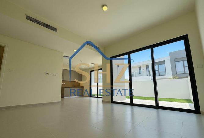 16272001 - Property Image 2