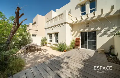 Villa - 3 Bedrooms - 4 Bathrooms for rent in Zulal 1 - Zulal - The Lakes - Dubai